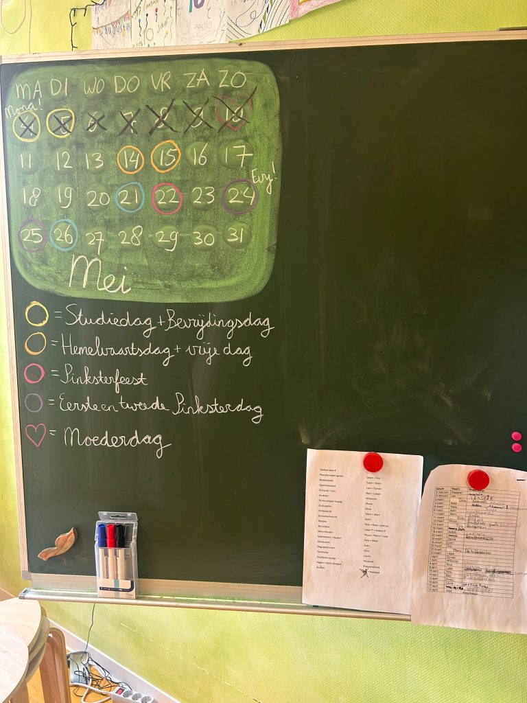 Vrije School Leidsche Rijn - schoolbord met agenda